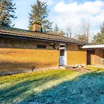 2 Person In Tarm-by Traum * Fjerbaek